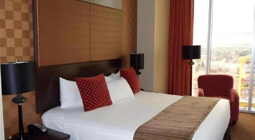 Resort Eastside Cannery Casino