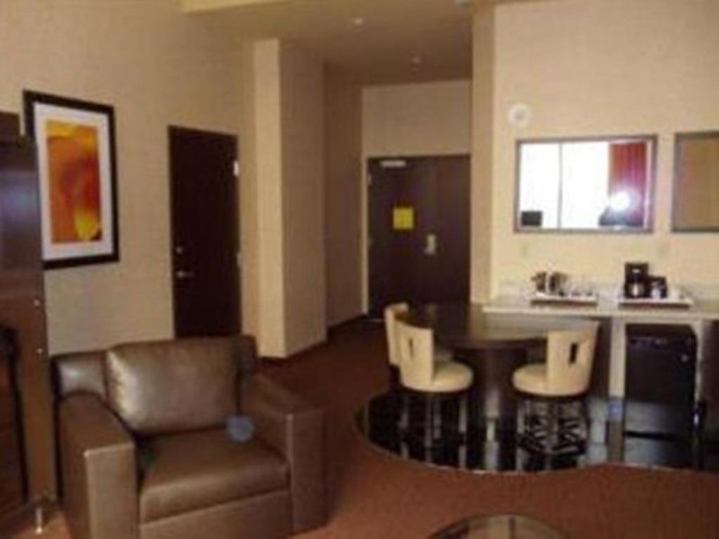 Resort Eastside Cannery Casino 3*
