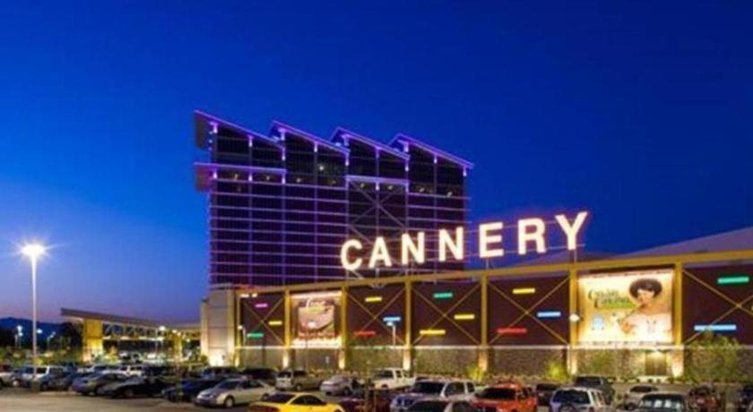 Resort Eastside Cannery Casino Las Vegas