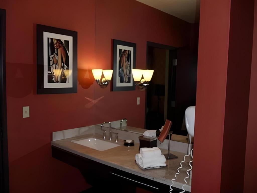Resort Eastside Cannery Casino Las Vegas