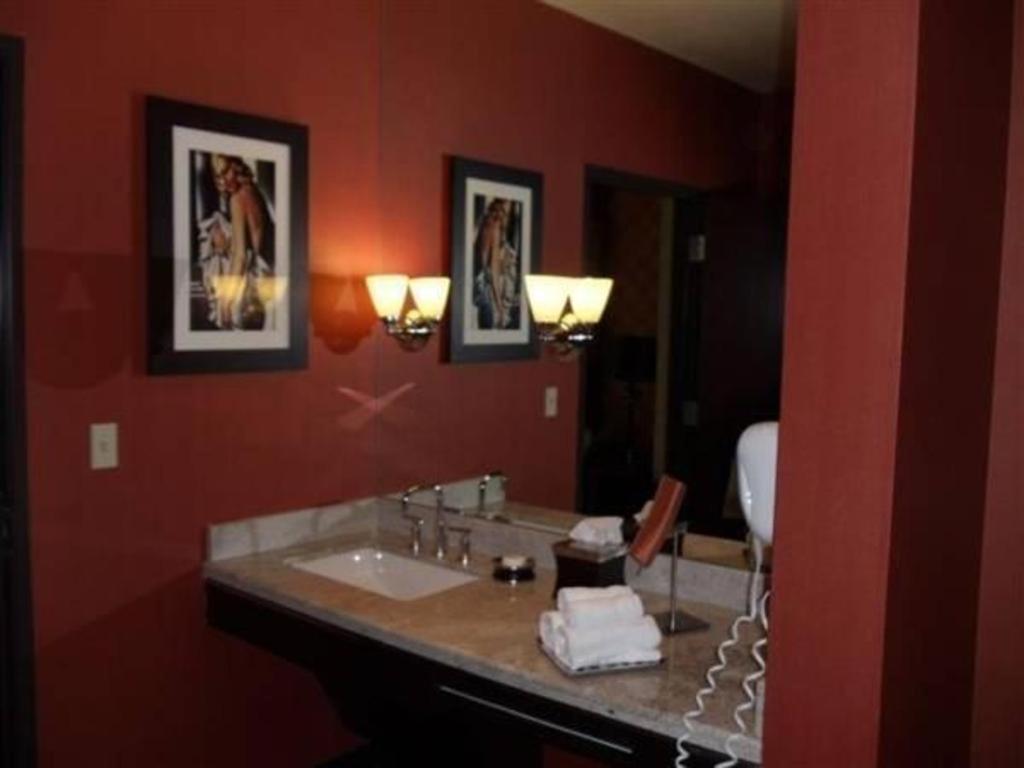 Eastside Cannery Casino Resort Las Vegas